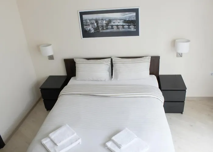 Super Luxury * Burgaz