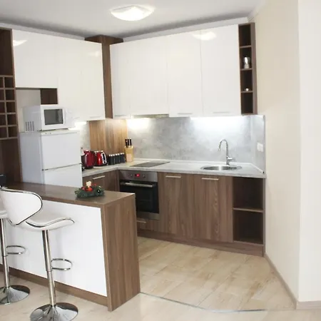 Super Luxury Burgas City